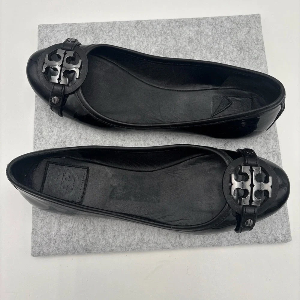 Tory Burch Black Loafers with‎ Metallic Accent